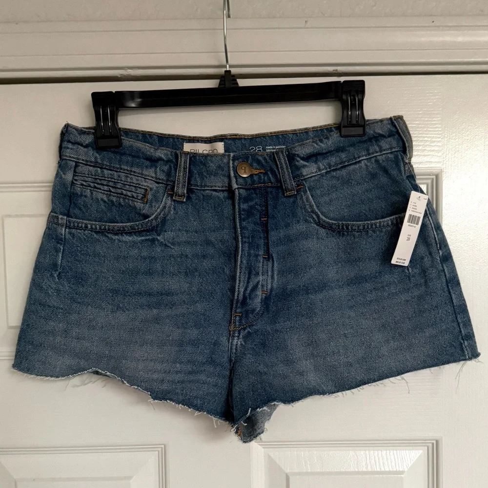 Anthropologie Pilcro Jeans Shorts Denim Blue Fray Size 28 NEW - Picture 2 of 9